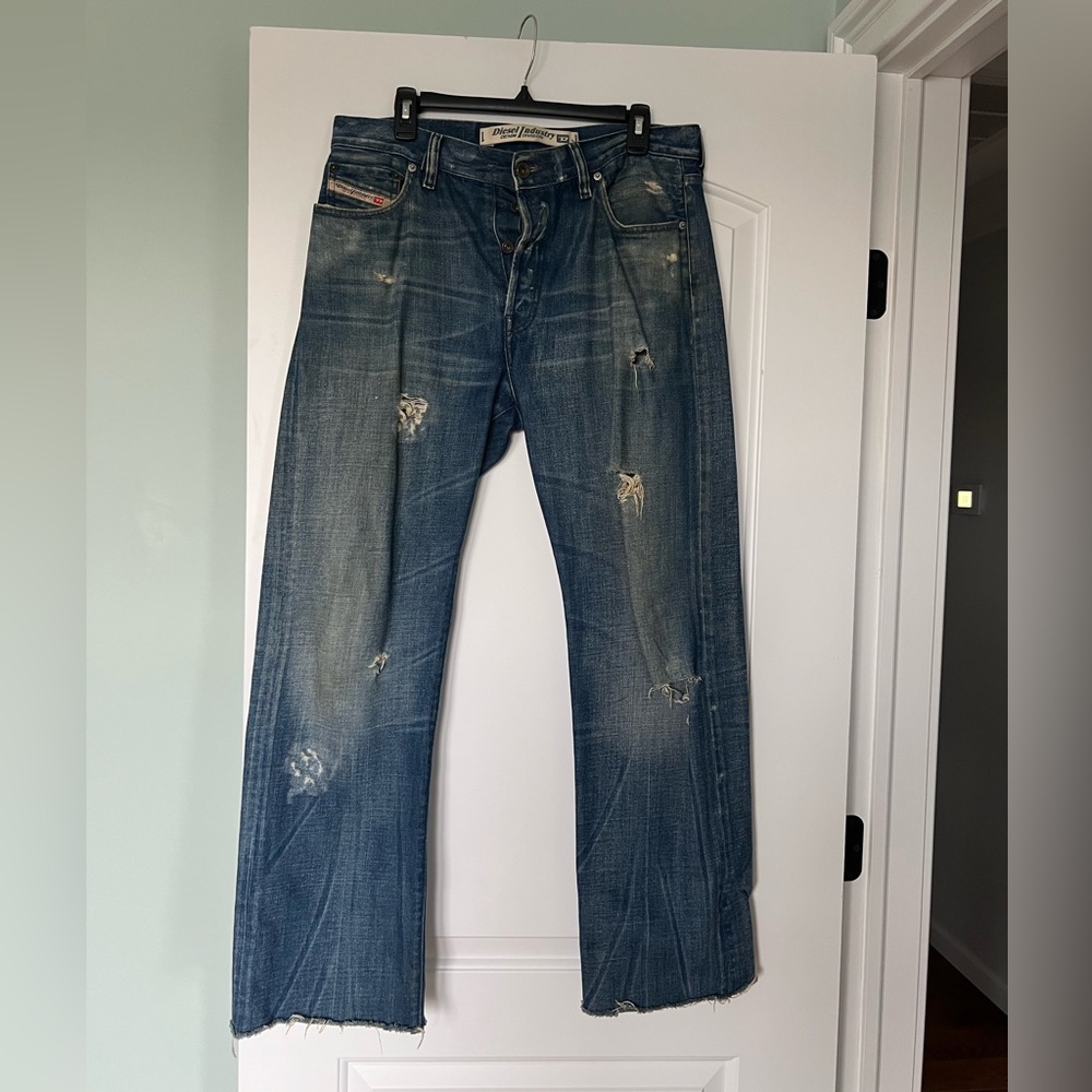 Vintage Men’s Diesel straight leg jeans 33x30